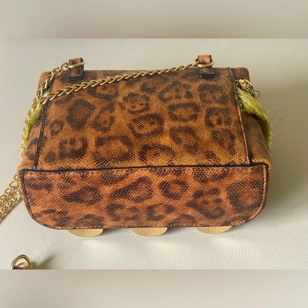 1st EDT. Sip Sip Hooray Betsey Johnson Tiki Bar Crossbody. - Picture 7 of 9